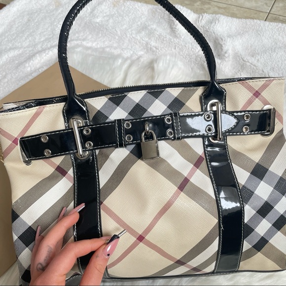 Patent Leather Burberry Tote - Picture 4 of 12